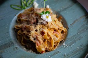 iuhiuguyguiyfytfytf 665